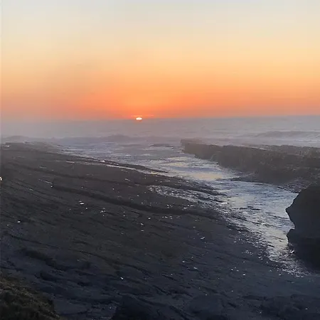 Cois Na Mara Eire Code V15 T677 4*