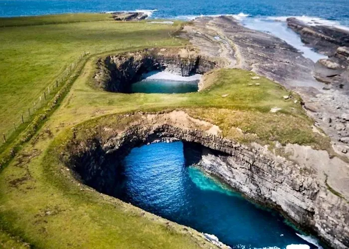 Cois Na Mara Eire Code V15 T677 Bed & Breakfast Derrynadivva